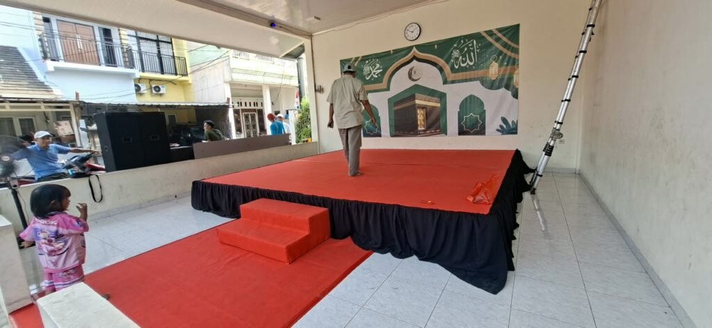 SEWA PANGGUNG KARPET BERKUALITAS JAKSEL