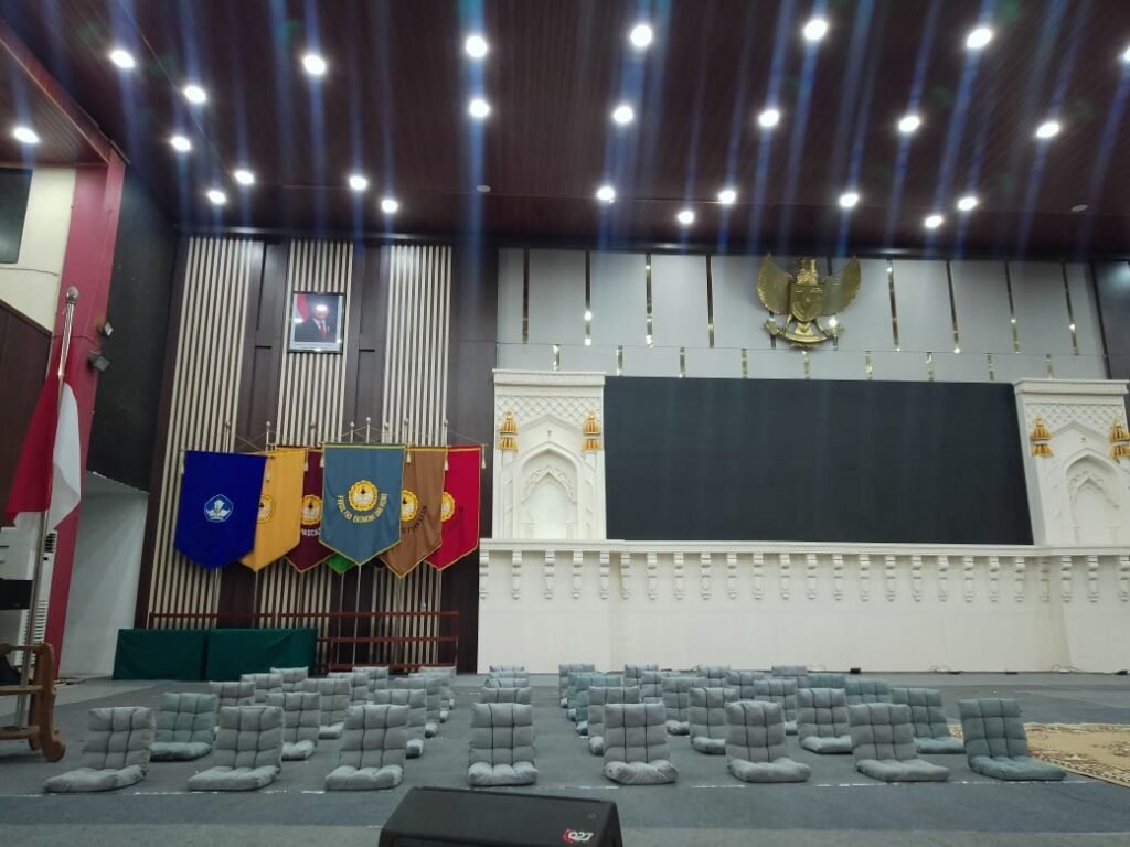 SEWA SOFA LESEHAN NYAMAN PRAKTIS&ELEGAN